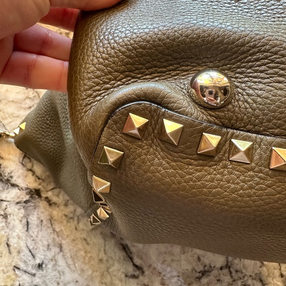 SOLD!!!! Valentino Medium Rockstud Leather Tote - Picture 13 of 16
